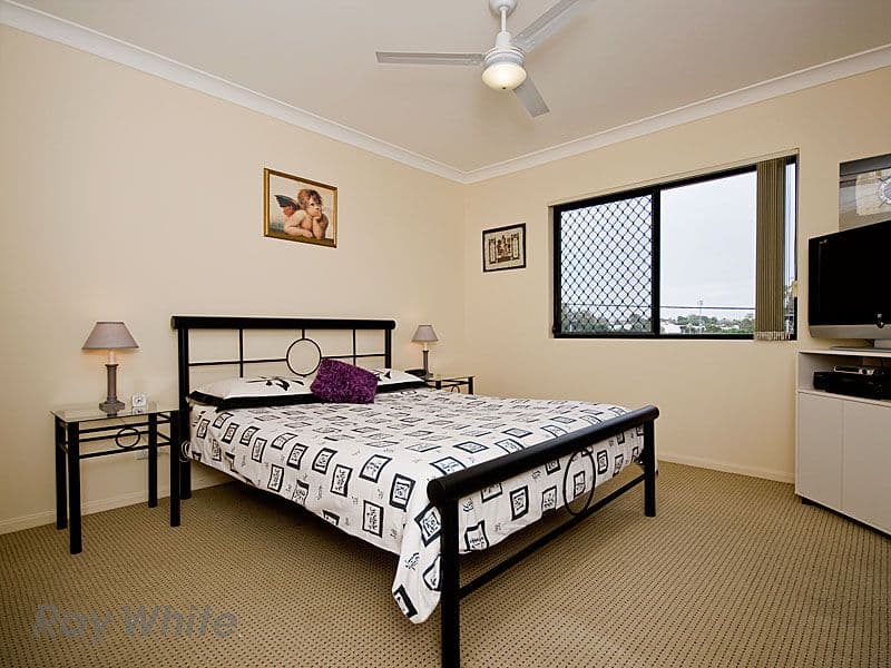 4 Boz Place AMBARVALE, NSW, Ambarvale - Thumbnail 4