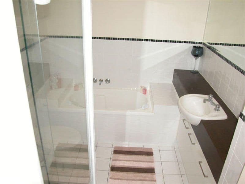 UPPER COOMERA QLD 4209, Upper Coomera - Thumbnail 6