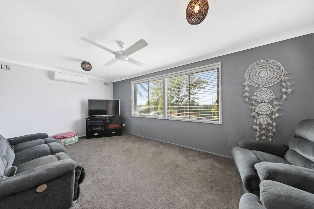 26 Bernborough Avenue, Maryland NSW 2287, Maryland - Thumbnail 3