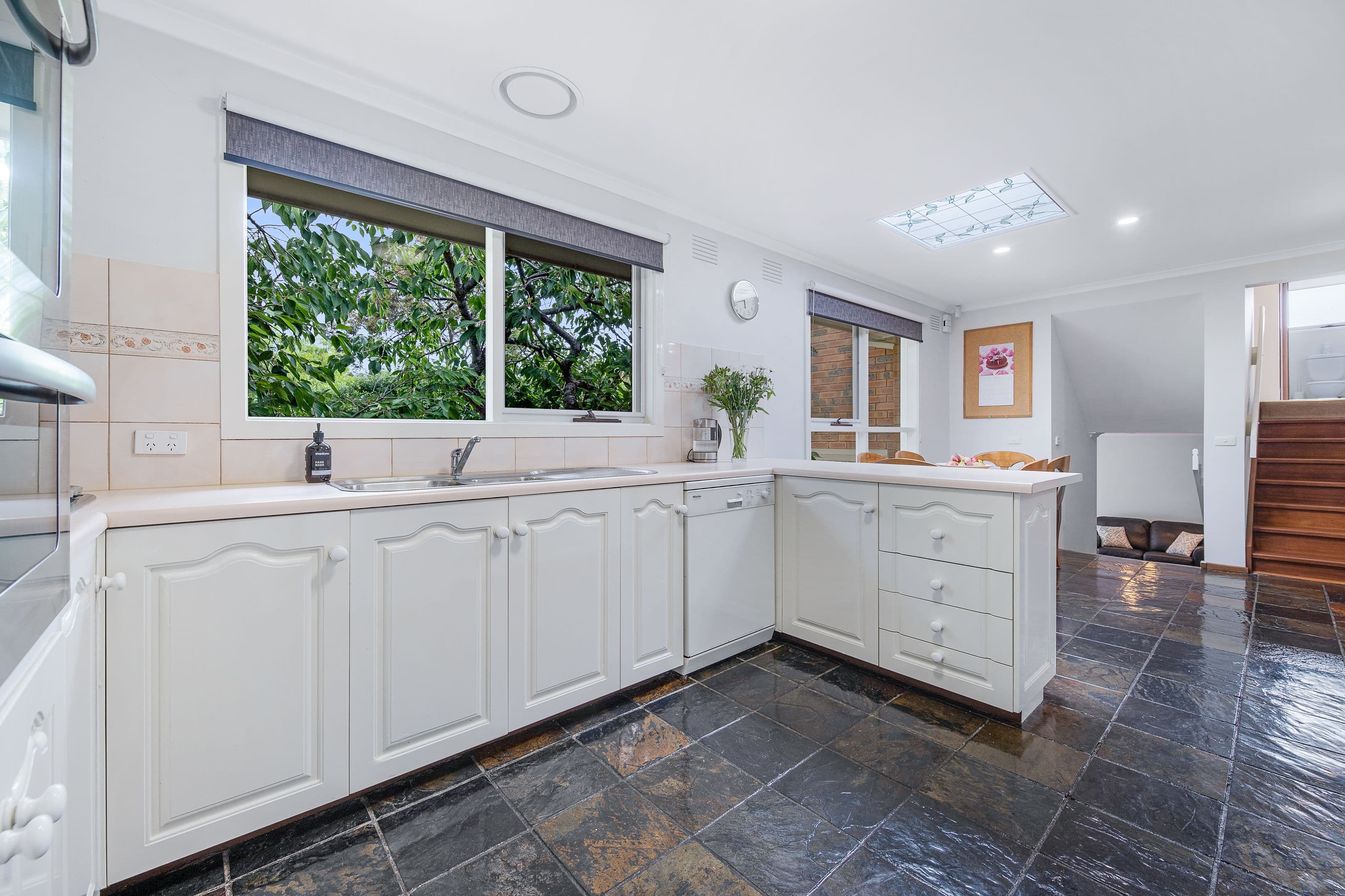 52 Strickland Drive, Wheelers Hill VIC 3150, Wheelers Hill - Thumbnail 3