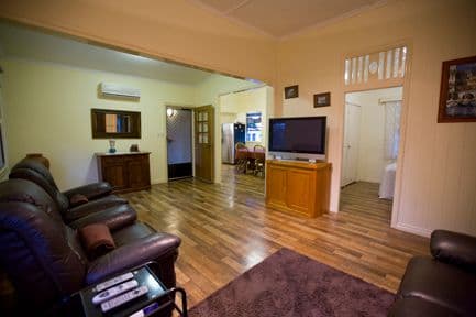 33 Shields Street, GYMPIE QLD 4570, Gympie - Thumbnail 4