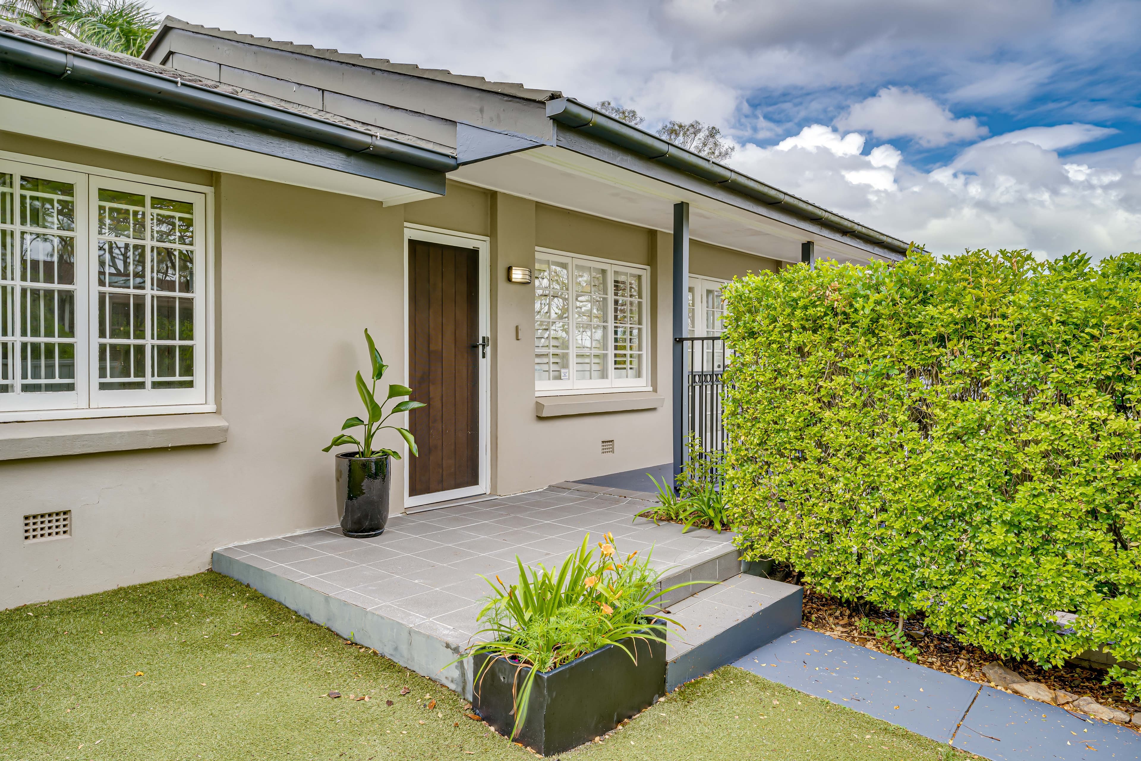 13 Rialanna Street, Kenmore QLD 4069, Kenmore - Thumbnail 3
