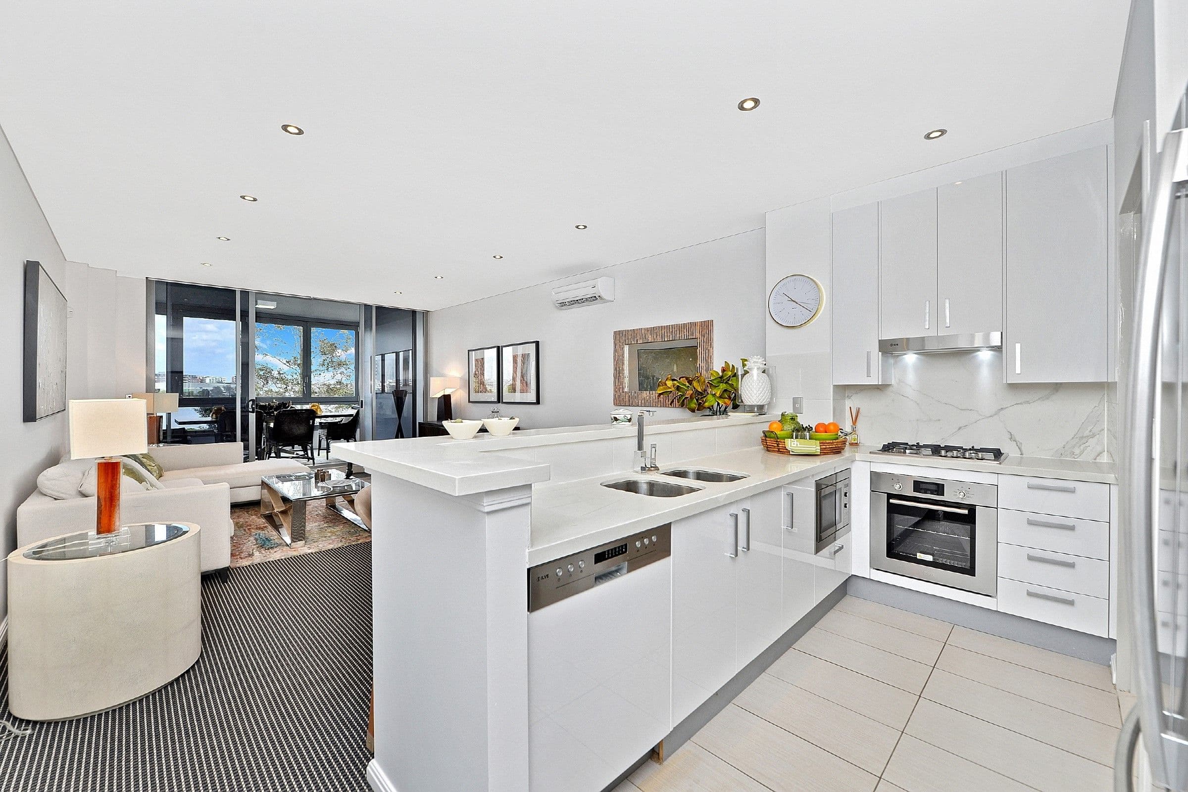 10B Surrey Road, South Yarra - Thumbnail 8