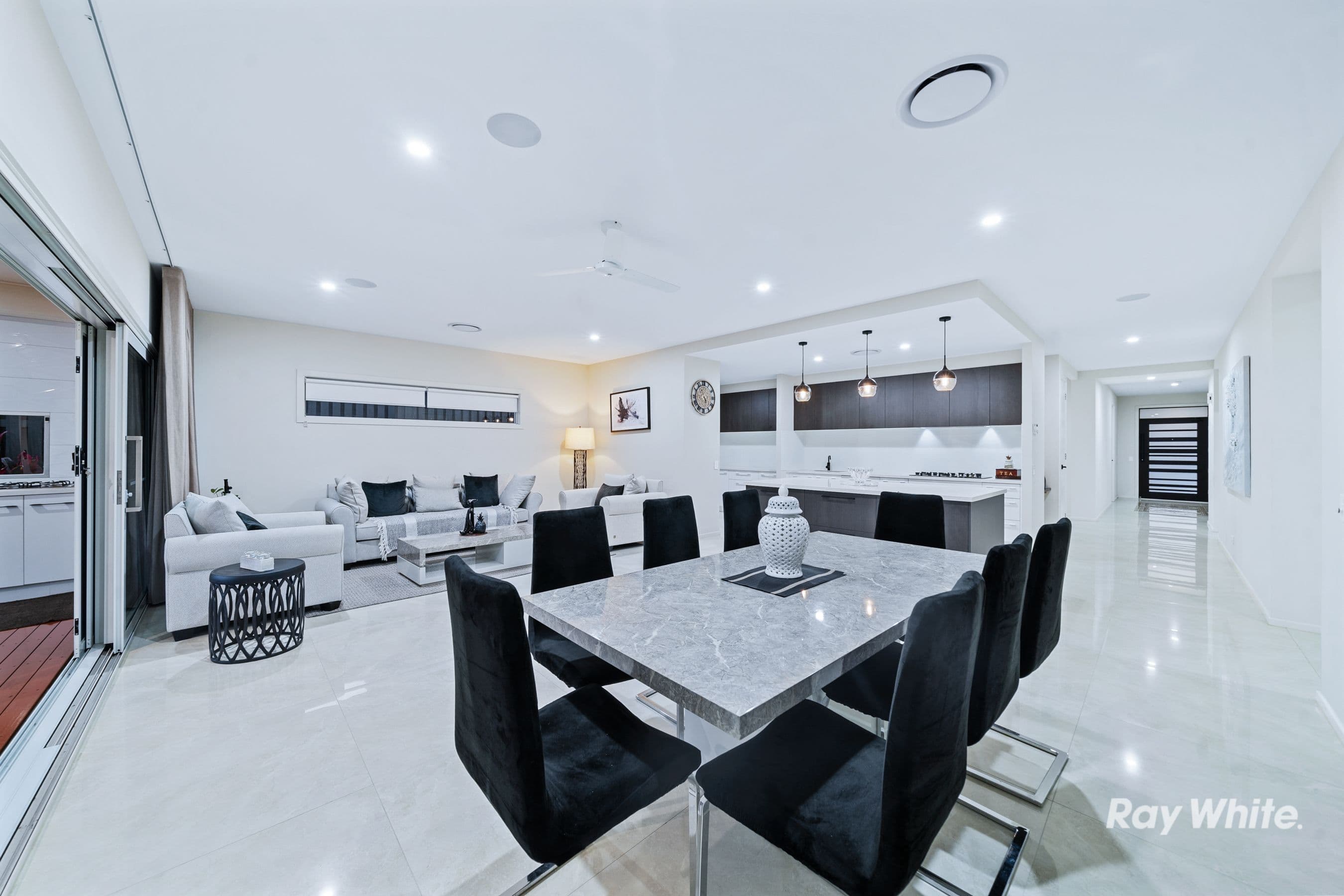 13 Vicar Road, Greenbank QLD 4124, Greenbank - Thumbnail 6