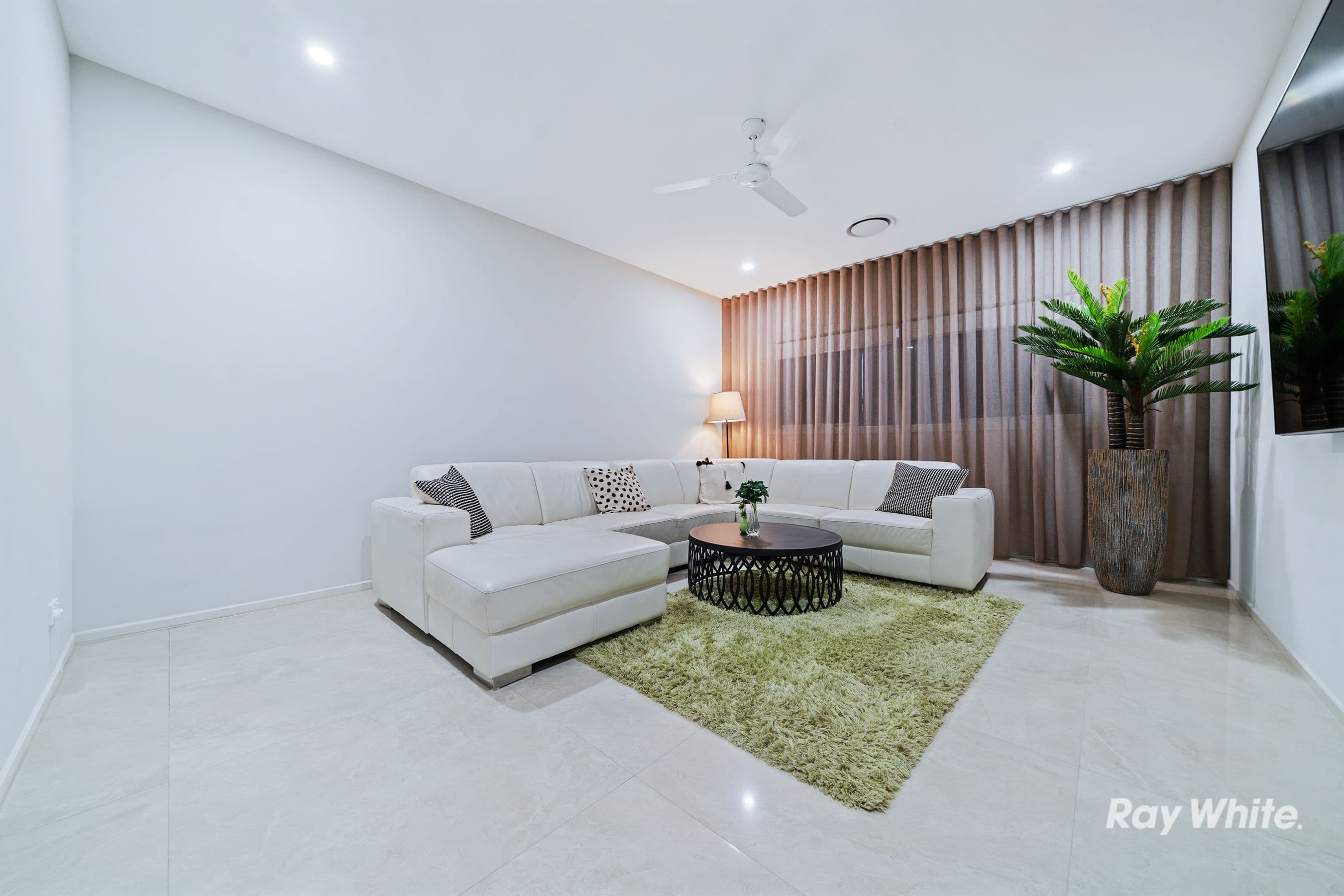 13 Vicar Road, Greenbank QLD 4124, Greenbank - Thumbnail 8