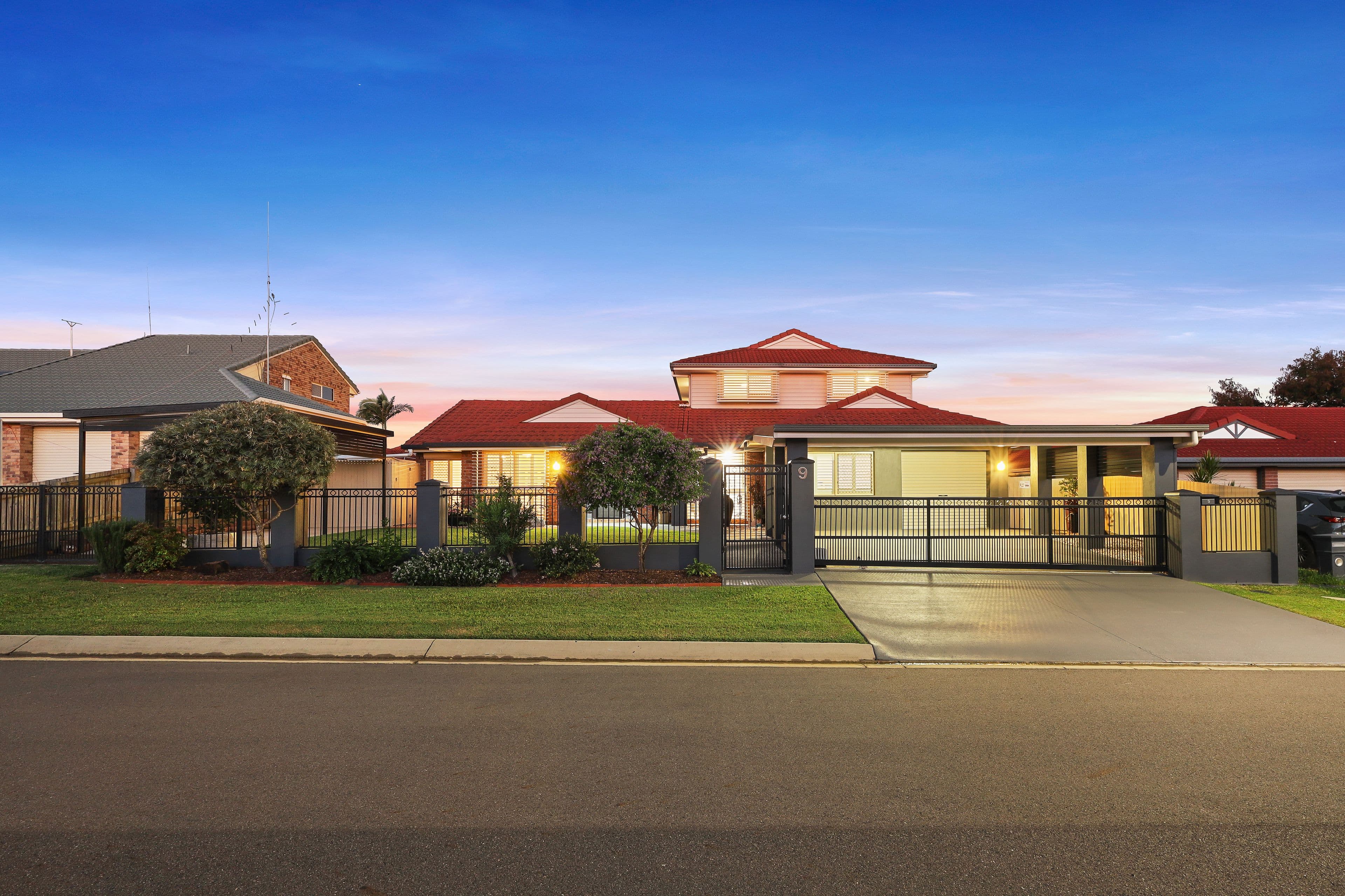 9 Contessa Place, Bracken Ridge QLD 4017, Bracken Ridge - Thumbnail 2