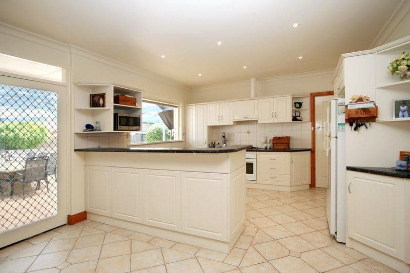 5 Michael Street, LOCKLEYS SA 5032, Lockleys - Thumbnail 3