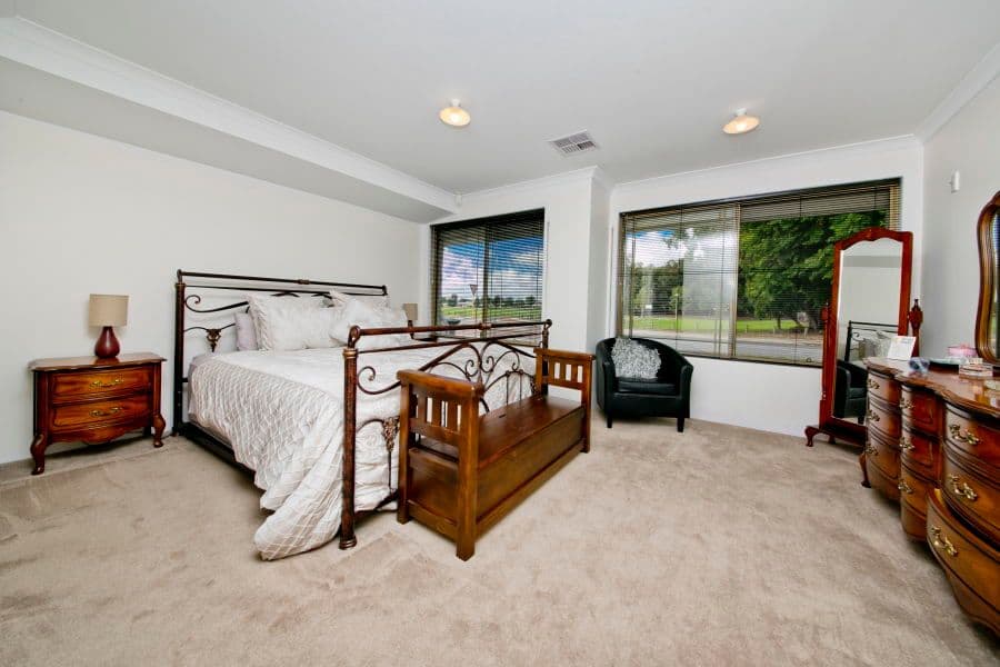 127 Bennett Springs Drive, BENNETT SPRINGS WA 6063, Bennett Springs - Thumbnail 4