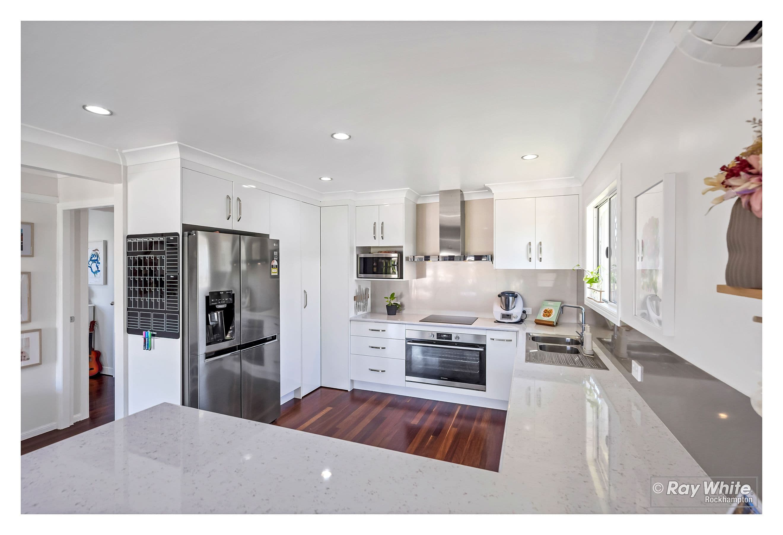 10 Bencke Street, West Rockhampton QLD 4700, West Rockhampton - Thumbnail 4