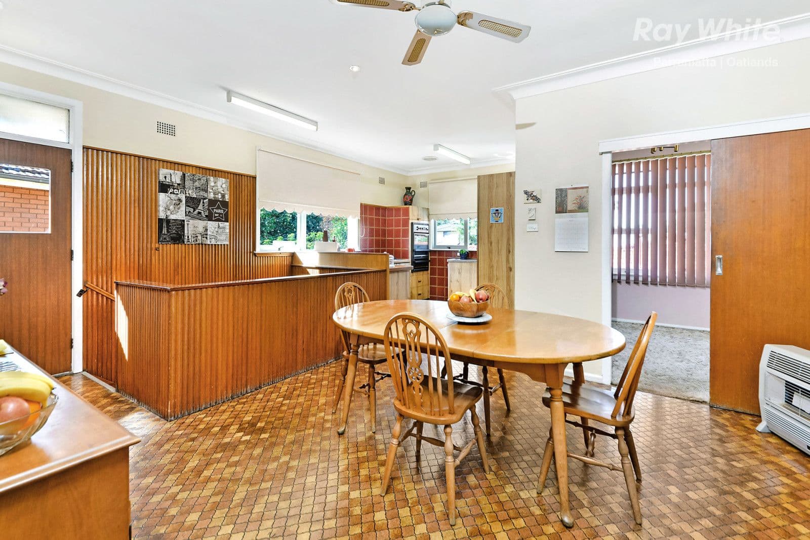64 Bettington Road, Oatlands - Thumbnail 3