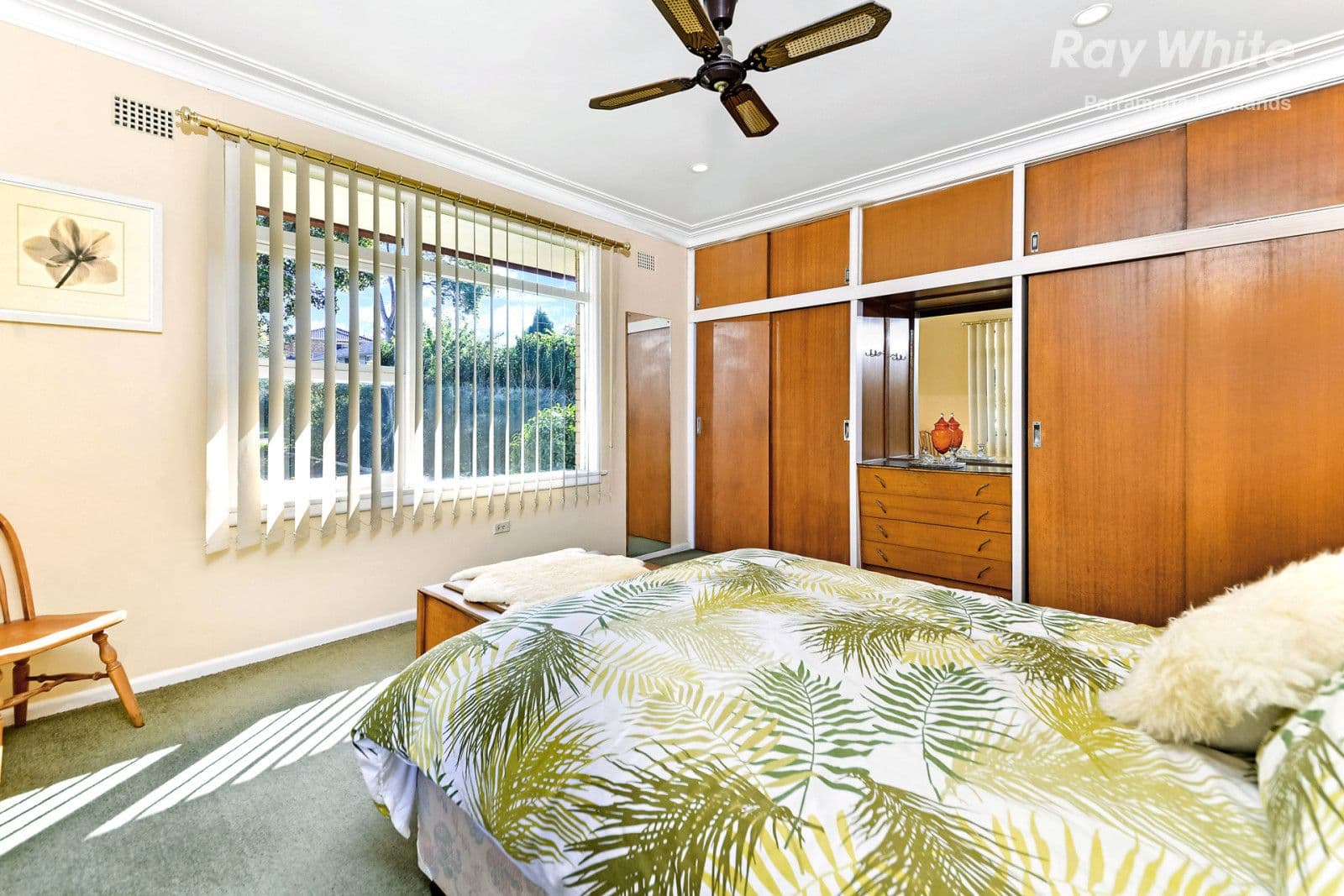64 Bettington Road, Oatlands - Thumbnail 5