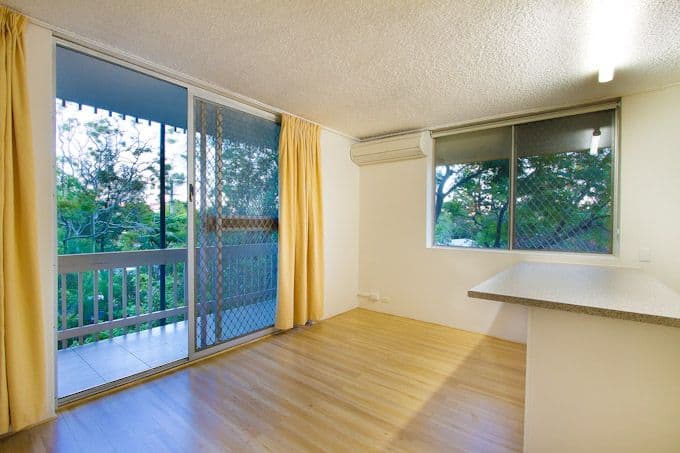 125 Clarence Road, INDOOROOPILLY QLD 4068, Indooroopilly - Thumbnail 2
