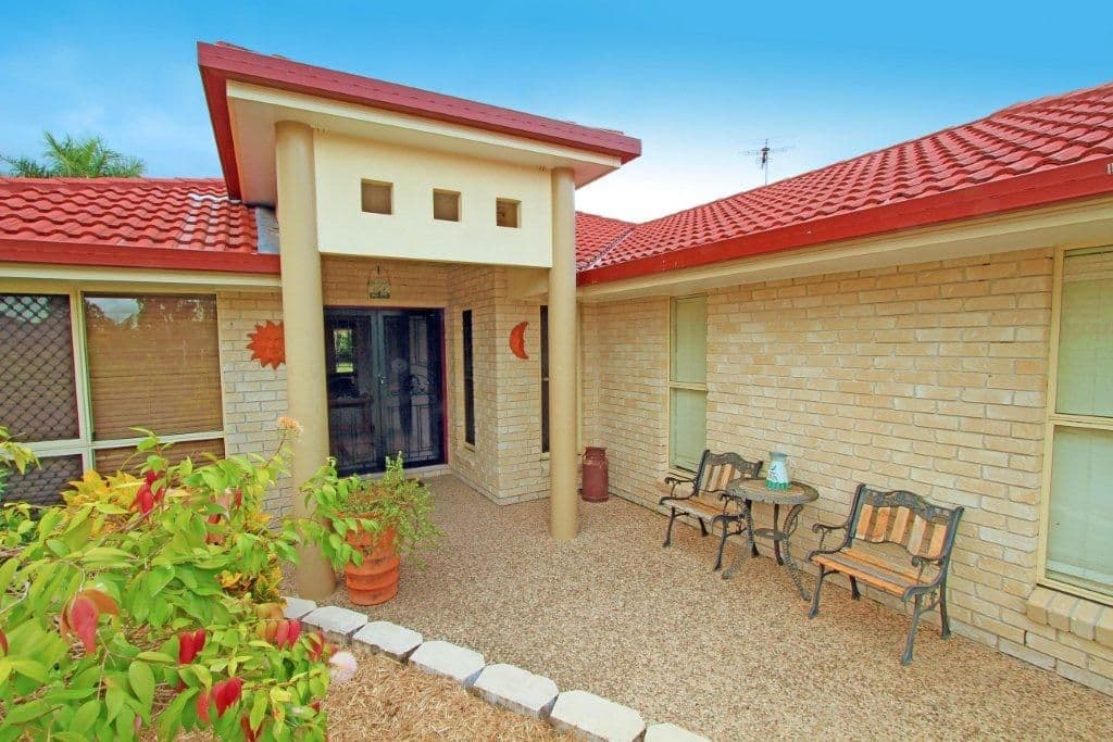 22 Cypress Avenue, NORMAN GARDENS QLD 4701, Norman Gardens - Thumbnail 2
