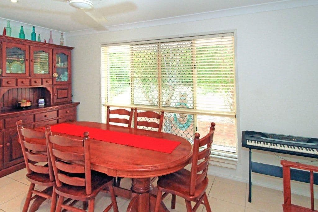 22 Cypress Avenue, NORMAN GARDENS QLD 4701, Norman Gardens - Thumbnail 4
