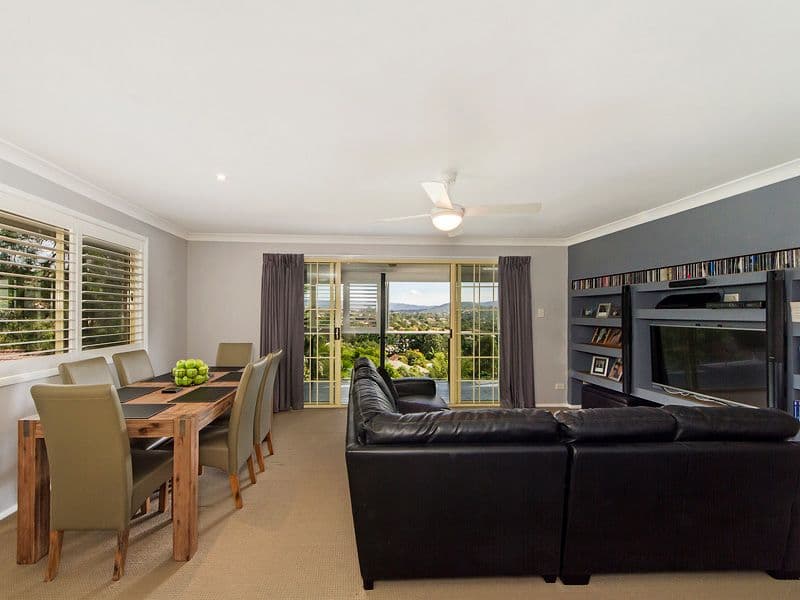 13 Tuvalu Street, Pacific Pines QLD 4211, Pacific Pines - Thumbnail 3