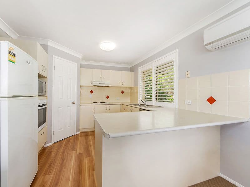 13 Tuvalu Street, Pacific Pines QLD 4211, Pacific Pines - Thumbnail 5