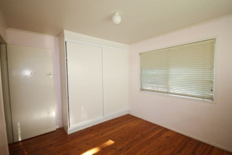 18 Castle Street, BILOELA QLD 4715, Biloela - Thumbnail 3