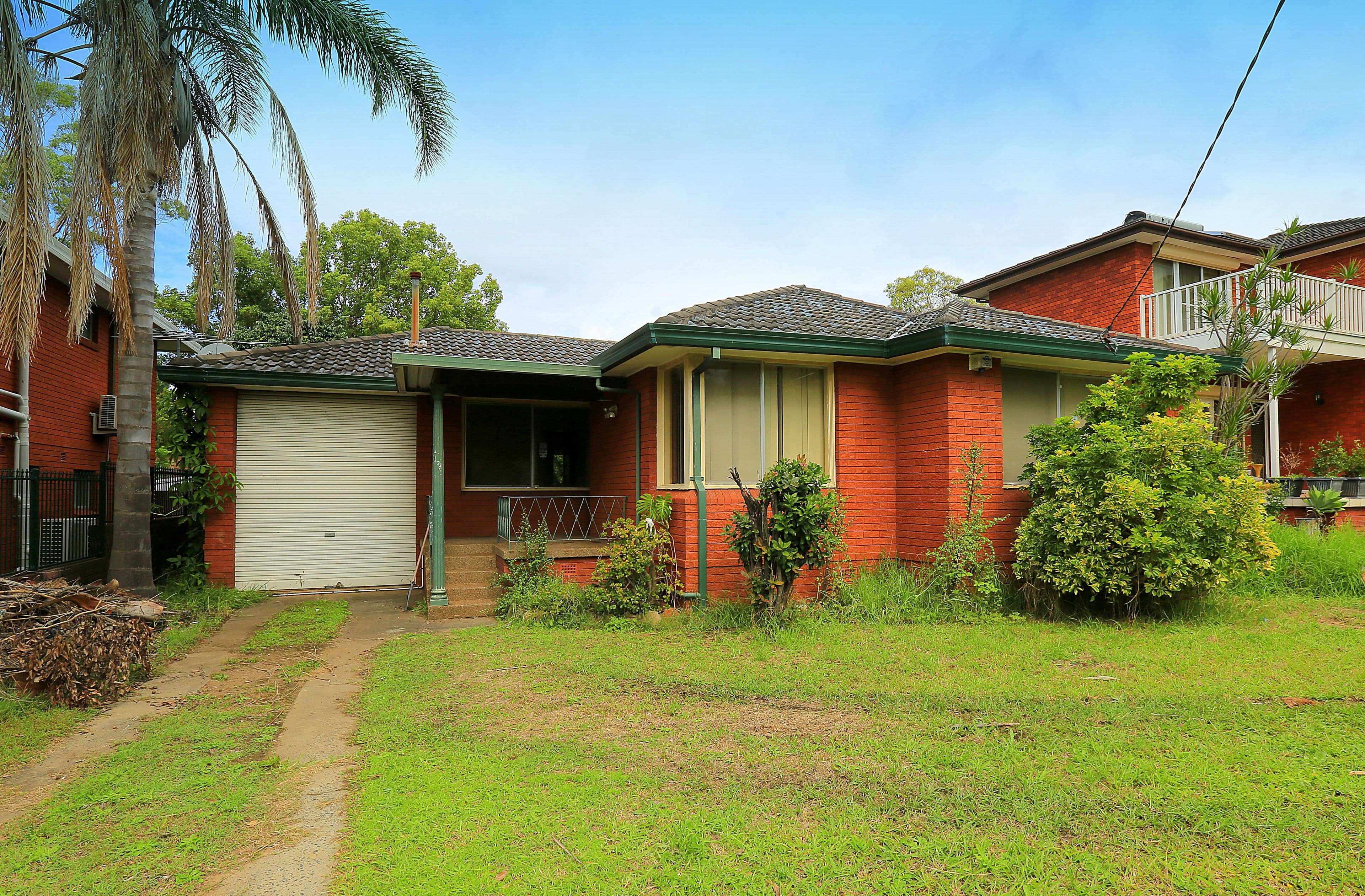 13 Buckwall Avenue, Greenacre - Thumbnail 2