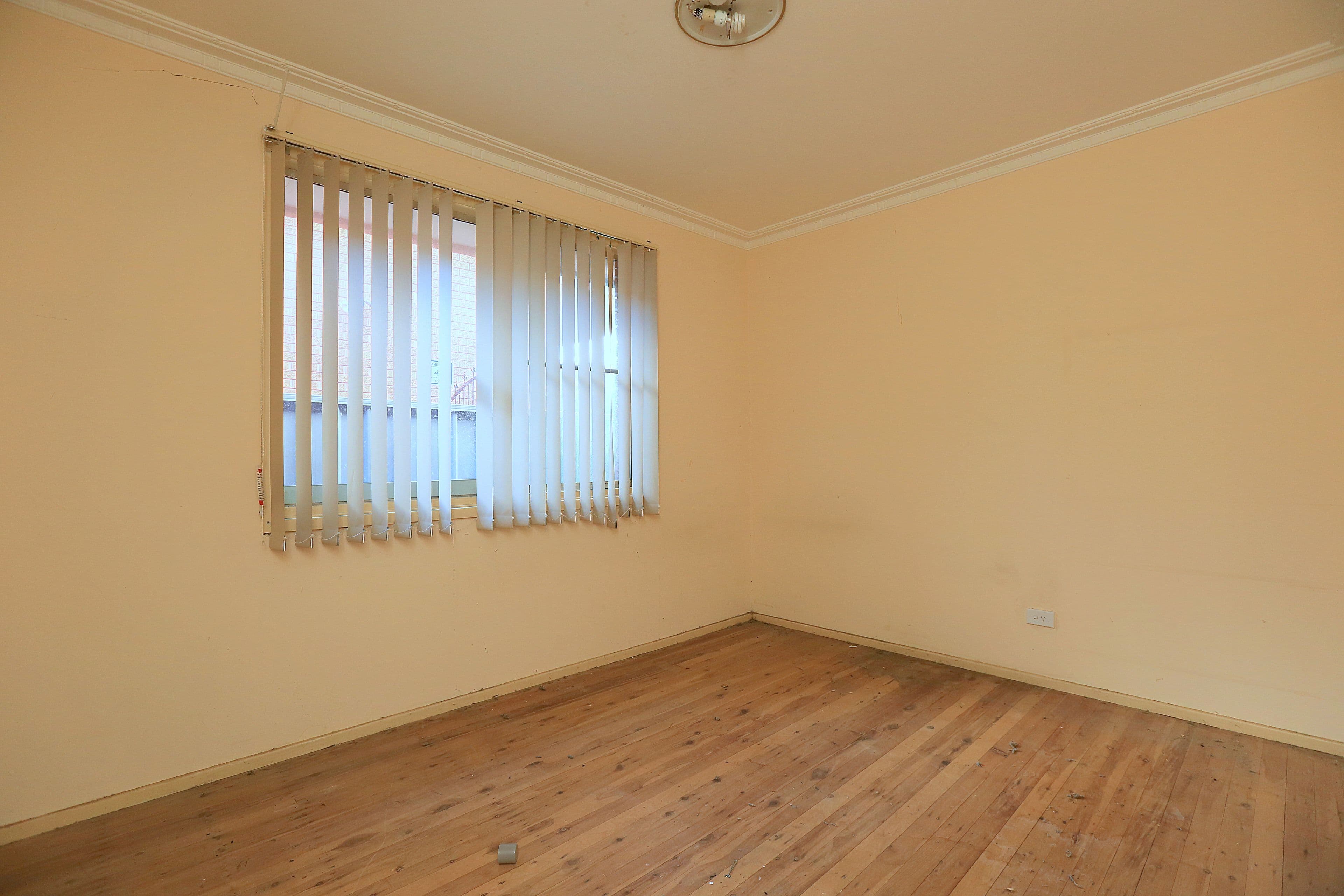 13 Buckwall Avenue, Greenacre - Thumbnail 6