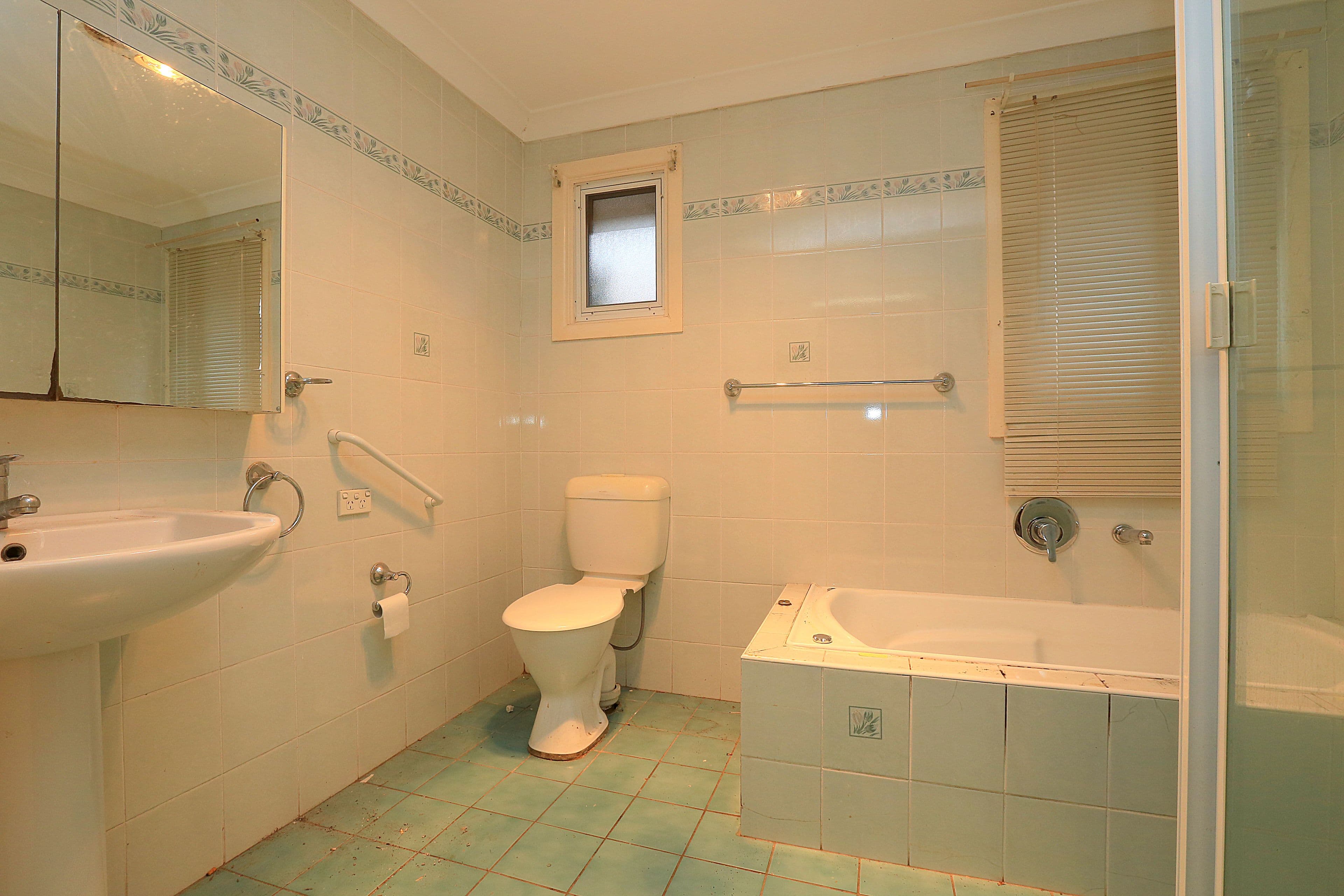 13 Buckwall Avenue, Greenacre - Thumbnail 7