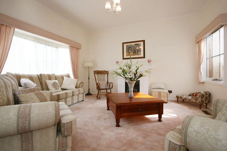 1 The Briars, MOOROOLBARK VIC 3138, Mooroolbark - Thumbnail 2
