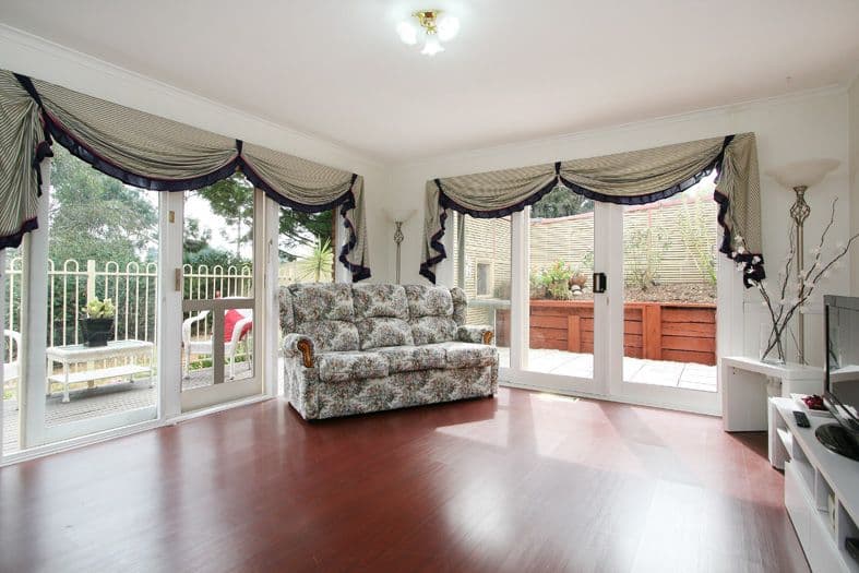1 The Briars, MOOROOLBARK VIC 3138, Mooroolbark - Thumbnail 5