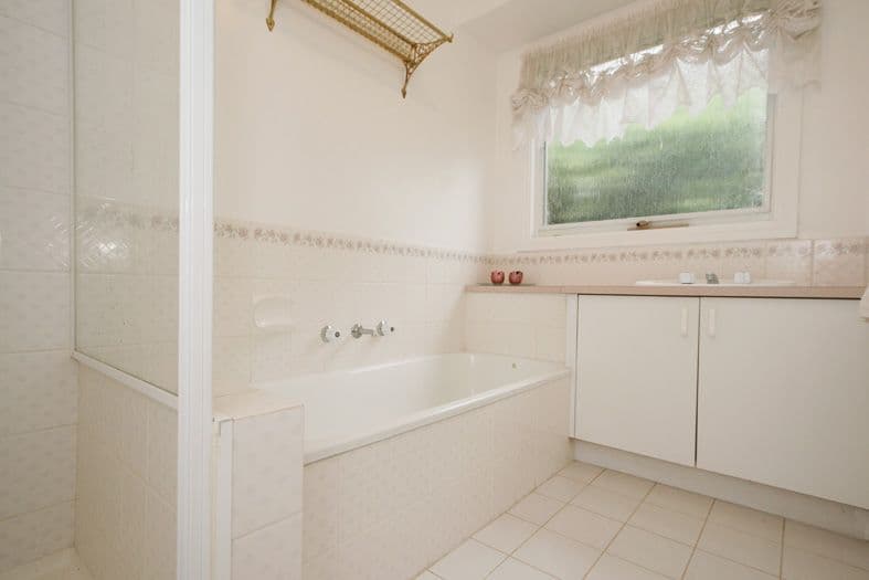 1 The Briars, MOOROOLBARK VIC 3138, Mooroolbark - Thumbnail 7