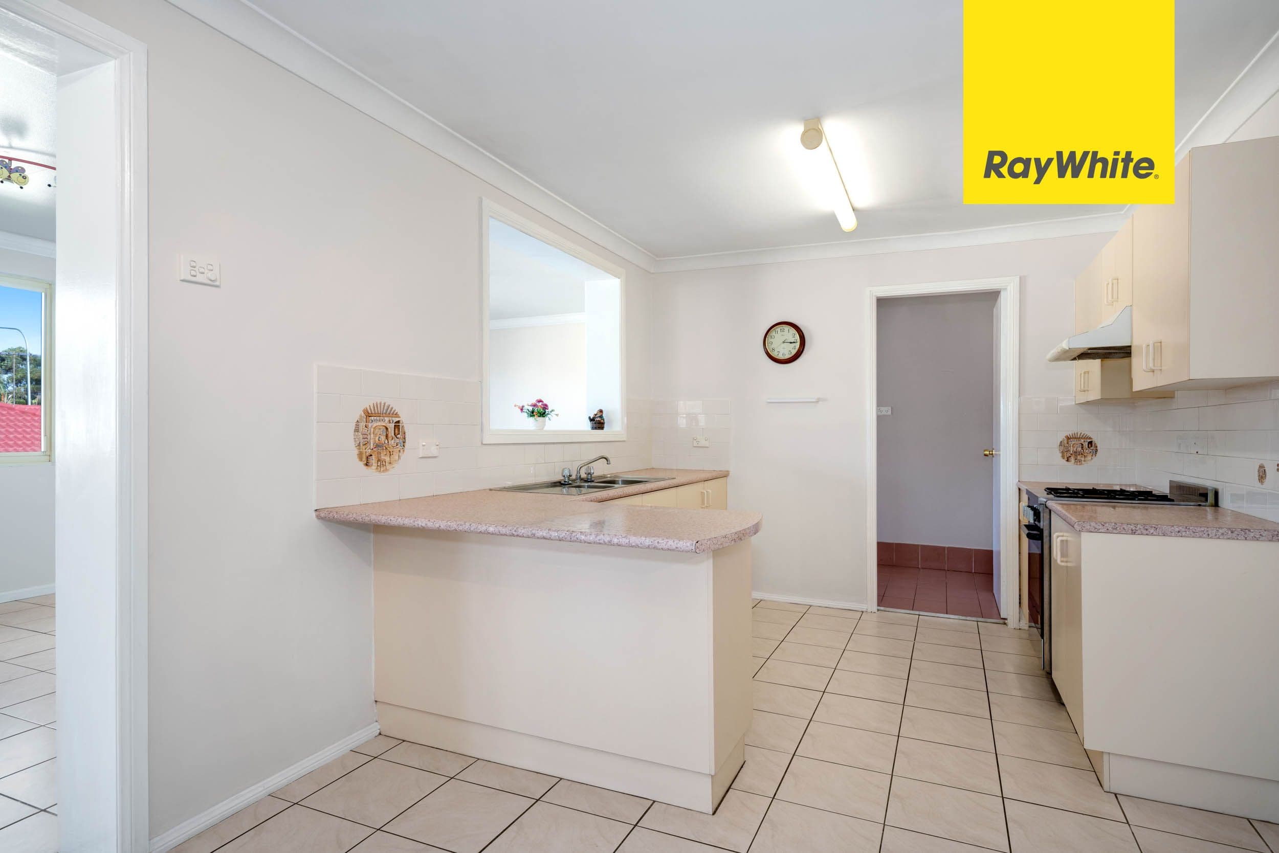 7 Downes Crescent, Currans Hill - Thumbnail 3