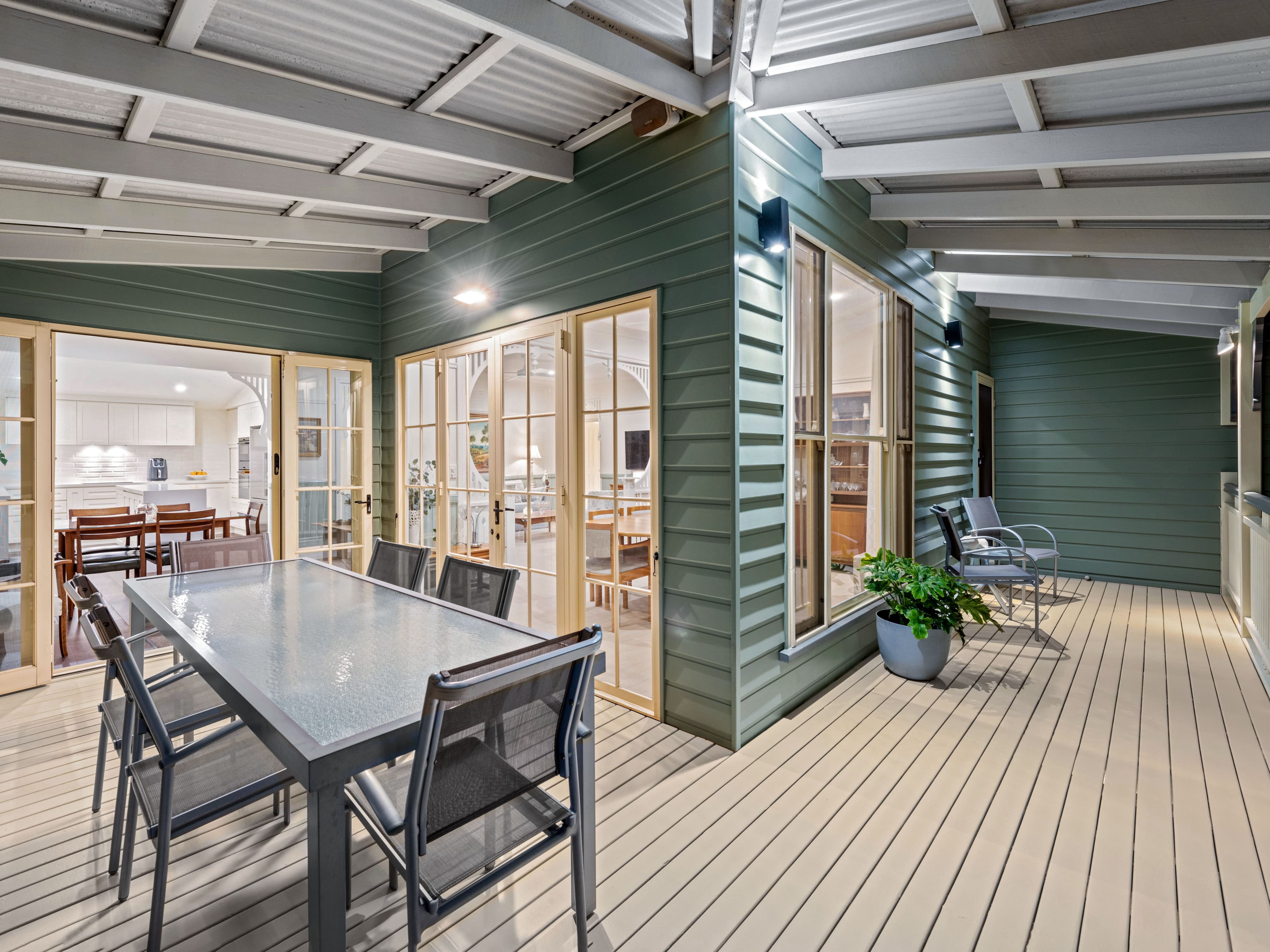 16 Bennett Avenue, Ashgrove QLD 4060, Ashgrove - Thumbnail 8