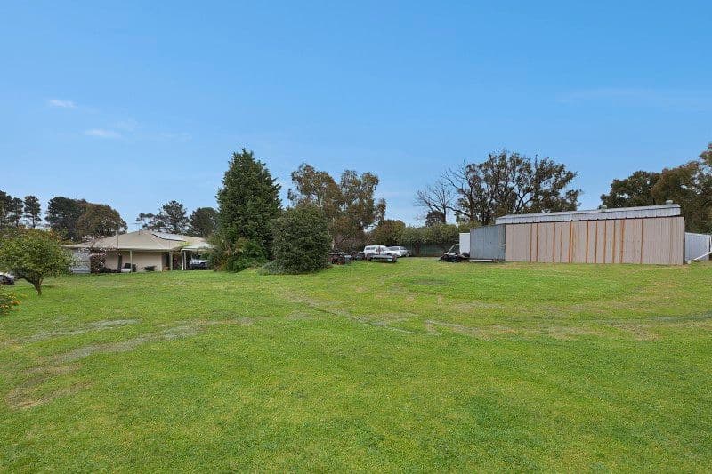 1 Laffan Close, Wallan VIC 3756, Wallan - Thumbnail 7