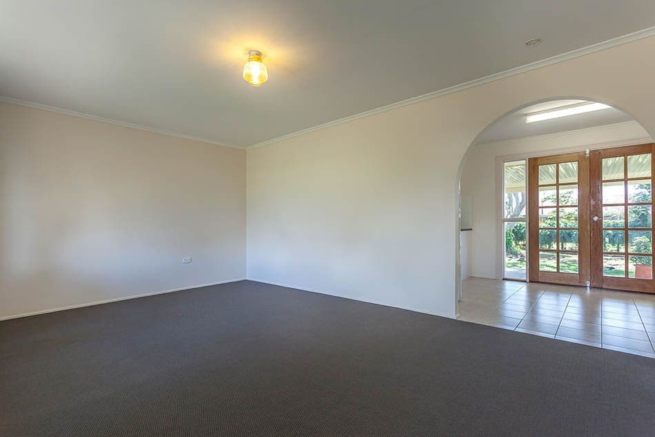 21 Gloucester Crescent, Darling Heights QLD 4350, Darling Heights - Thumbnail 2