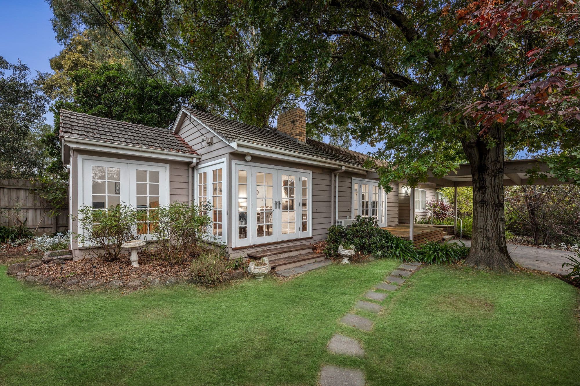 10 Clifford Court, Forest Hill VIC 3131, Forest Hill - Image 1