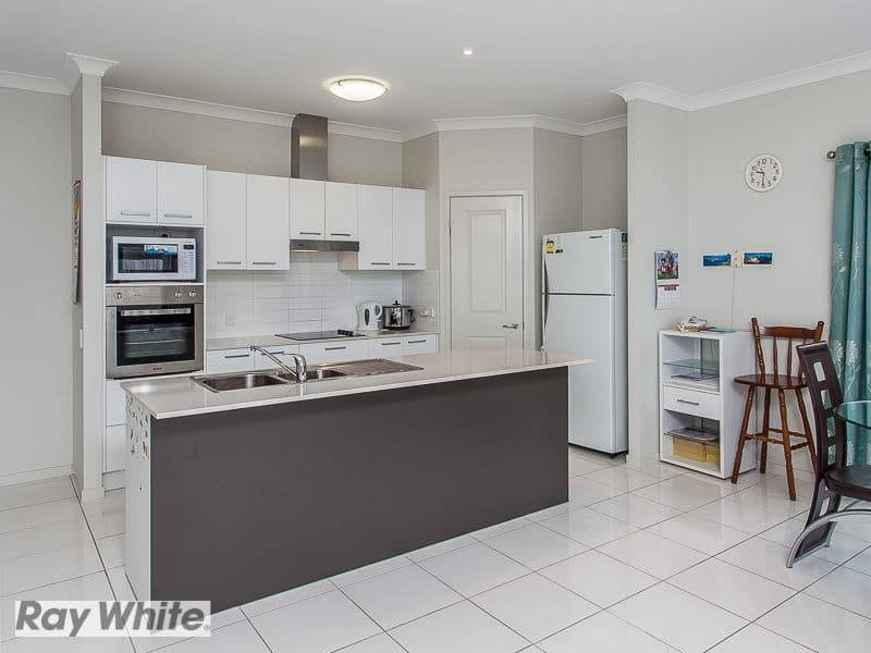 5 Menara Circuit, NORTH LAKES QLD 4509, North Lakes - Thumbnail 2