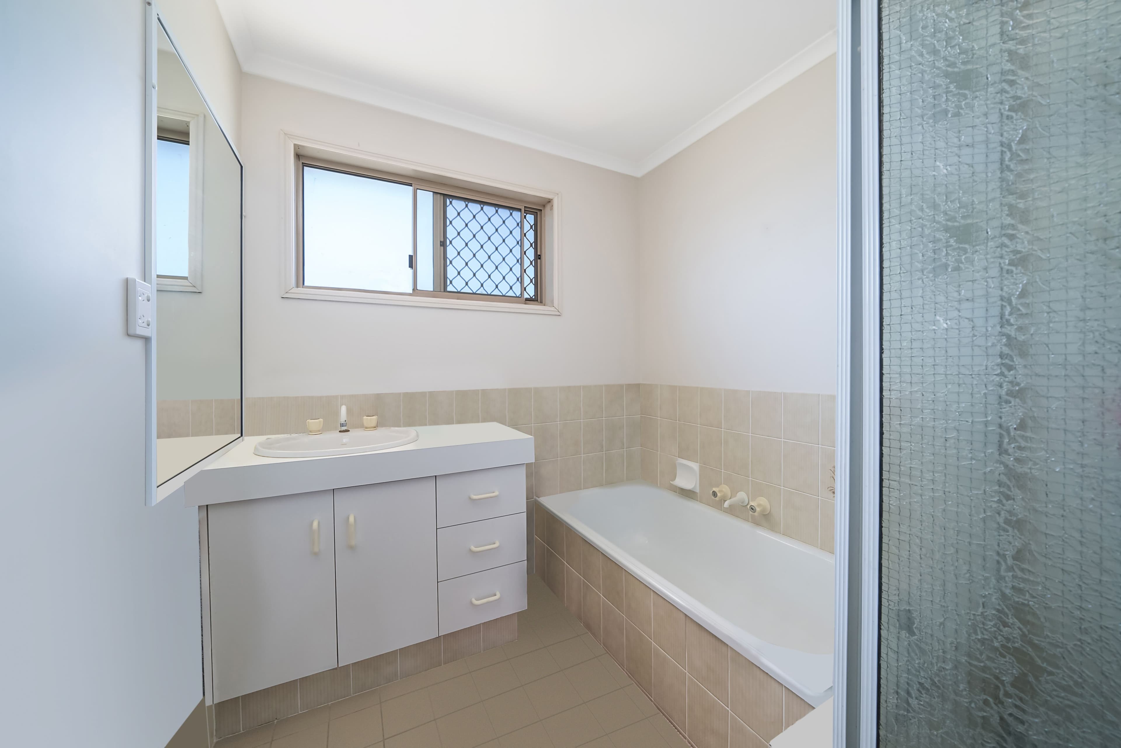 21 Prince Edward Parade, Redcliffe QLD 4020, Redcliffe - Thumbnail 7