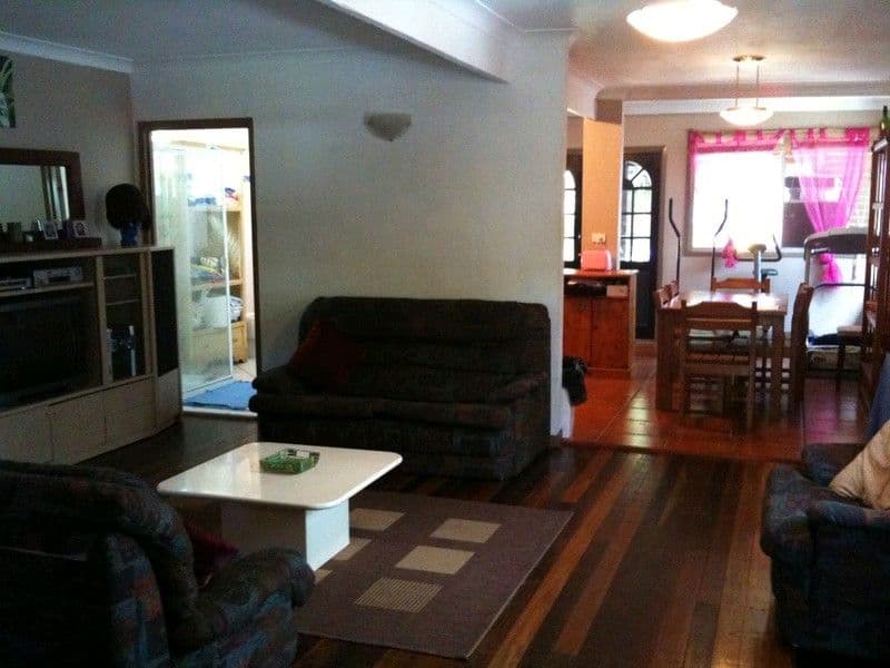 28 Moora Street, ASHMORE QLD 4214, Ashmore - Thumbnail 4