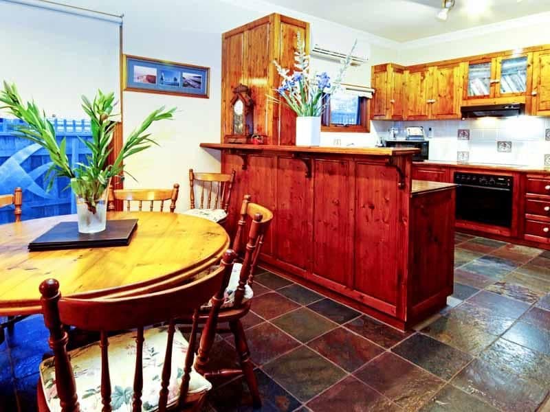 28 Apex Avenue, BELMONT VIC 3216, Belmont - Thumbnail 2