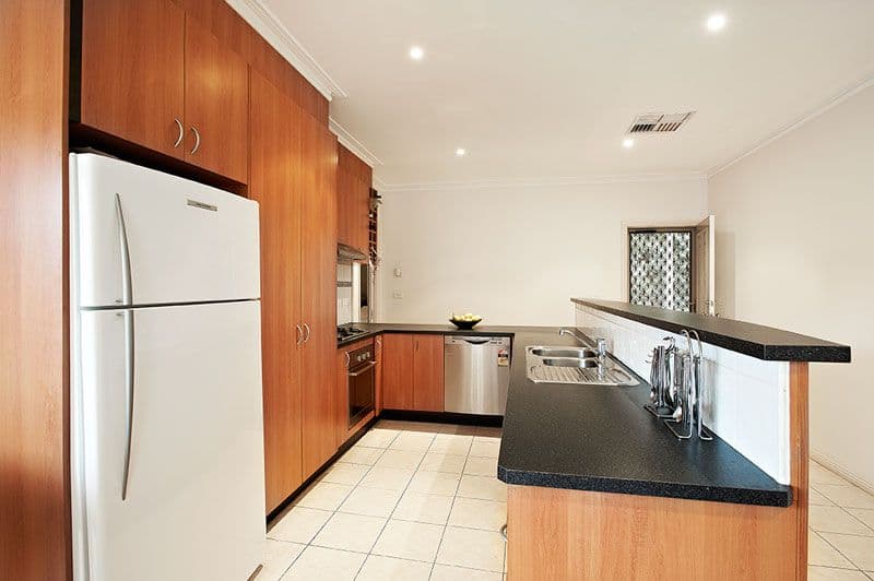 3 Mack Street, RESERVOIR VIC 3073, Reservoir - Thumbnail 3