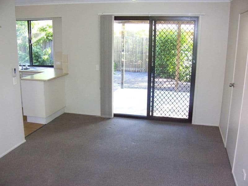 97 Village Way, OXENFORD QLD 4210, Oxenford - Thumbnail 2