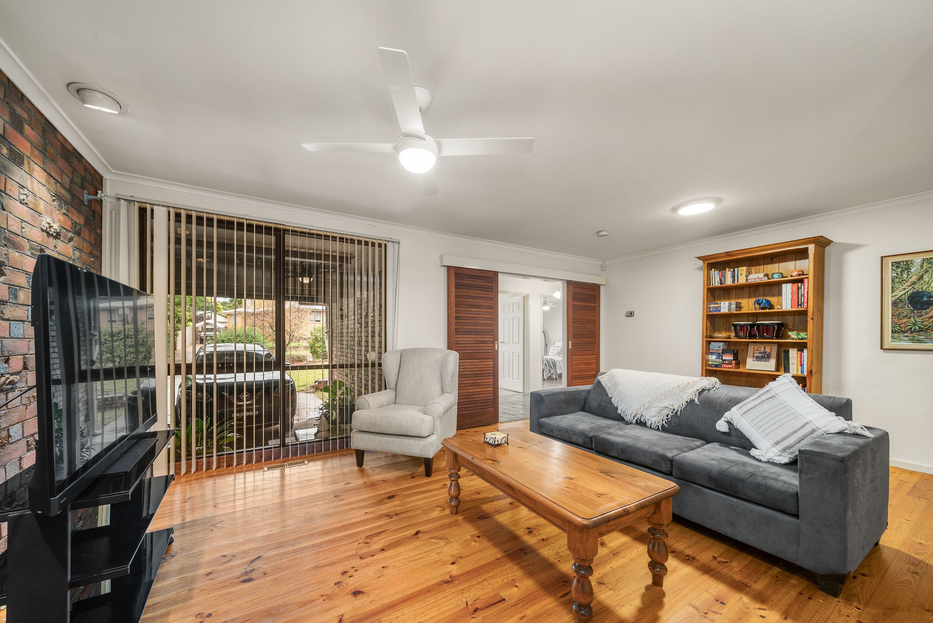 6 Wallace Place, Melba ACT 2615, Melba - Thumbnail 3