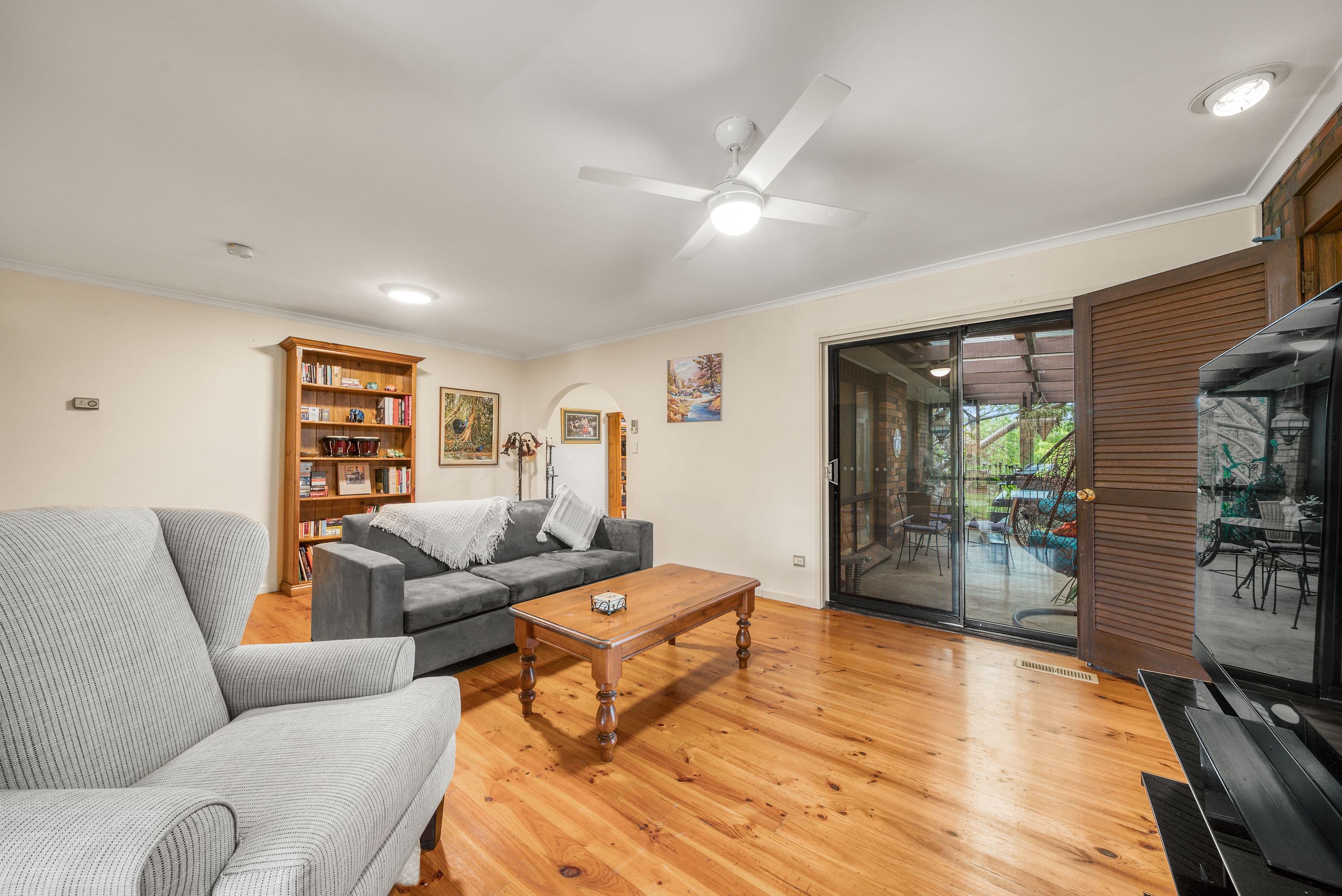 6 Wallace Place, Melba ACT 2615, Melba - Thumbnail 4