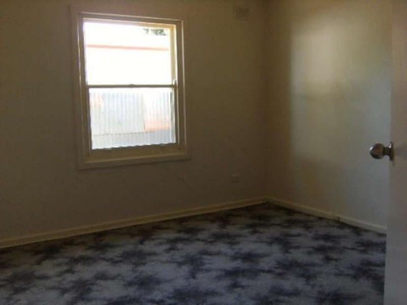 8-10 Drimpton Street, Davoren Park - Thumbnail 7