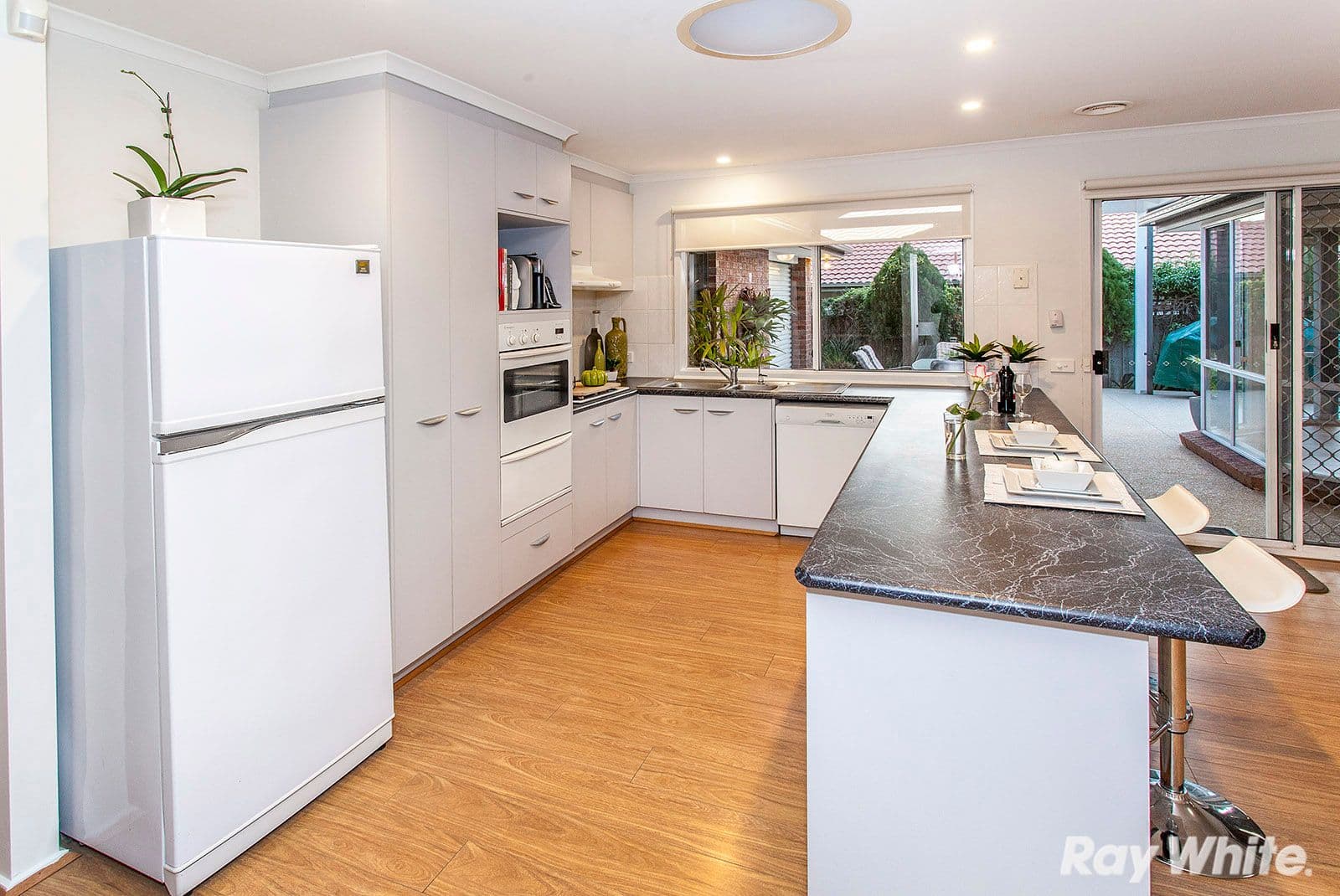 76 Quail Way, Rowville VIC 3178, Rowville - Thumbnail 3