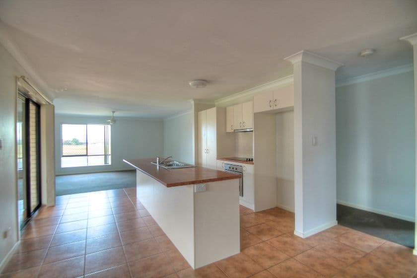 8 Sea Eagle Drive, Lowood QLD 4311, Lowood - Thumbnail 3