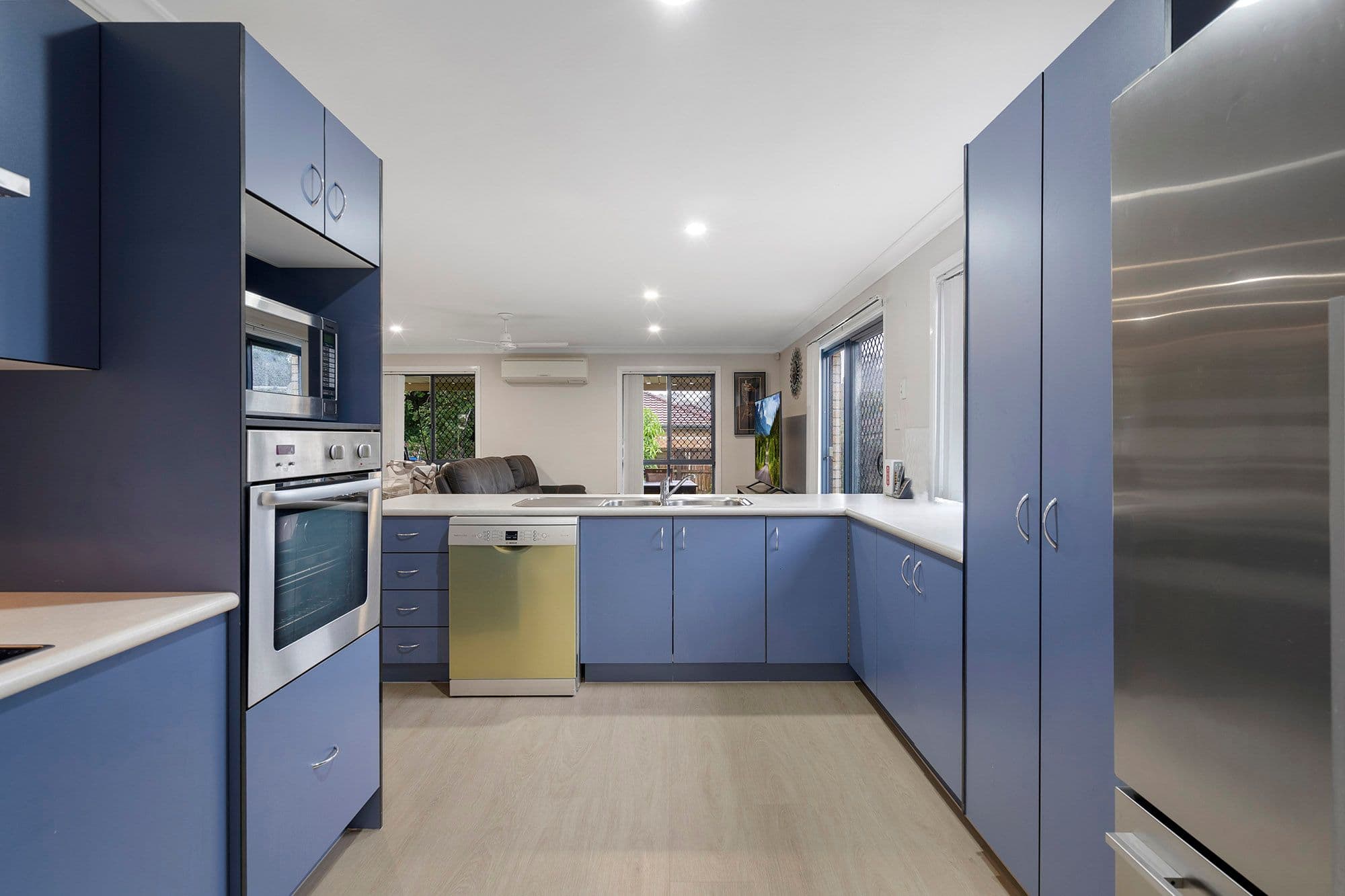 6 Lake Cooloola Court, Logan Reserve QLD 4133, Logan Reserve - Thumbnail 5