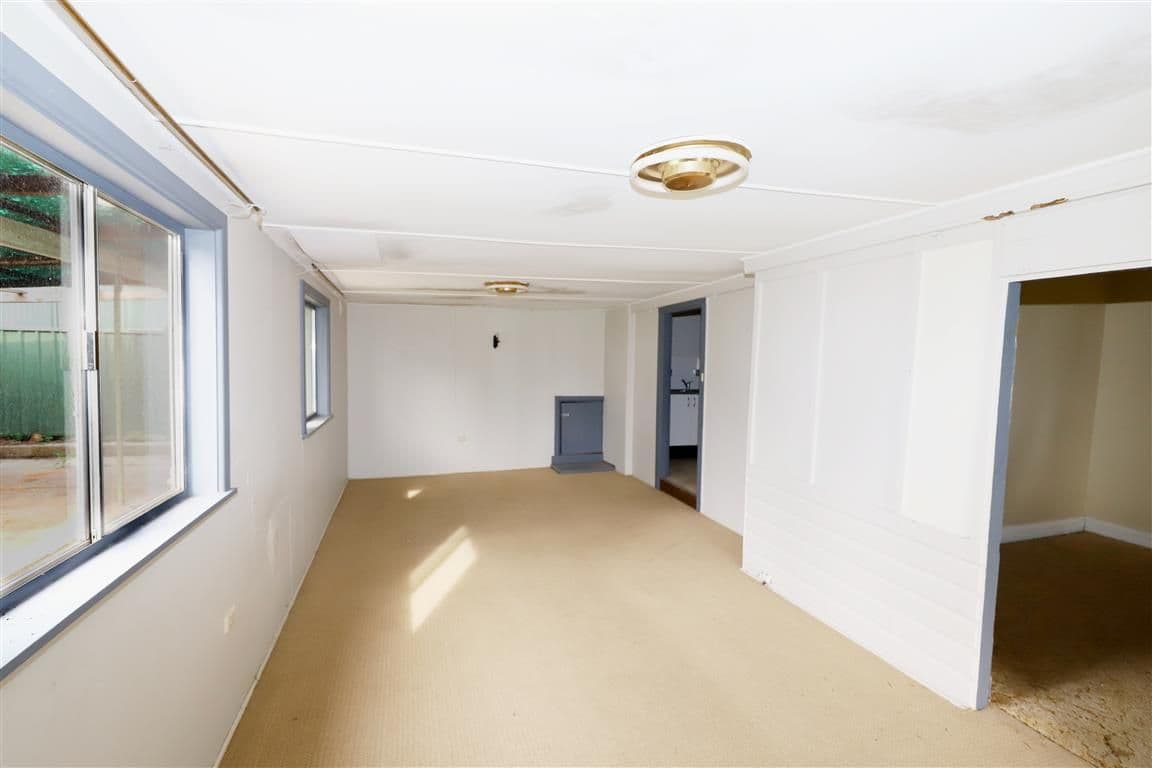 87 Simpson Street, Tumut - Thumbnail 4