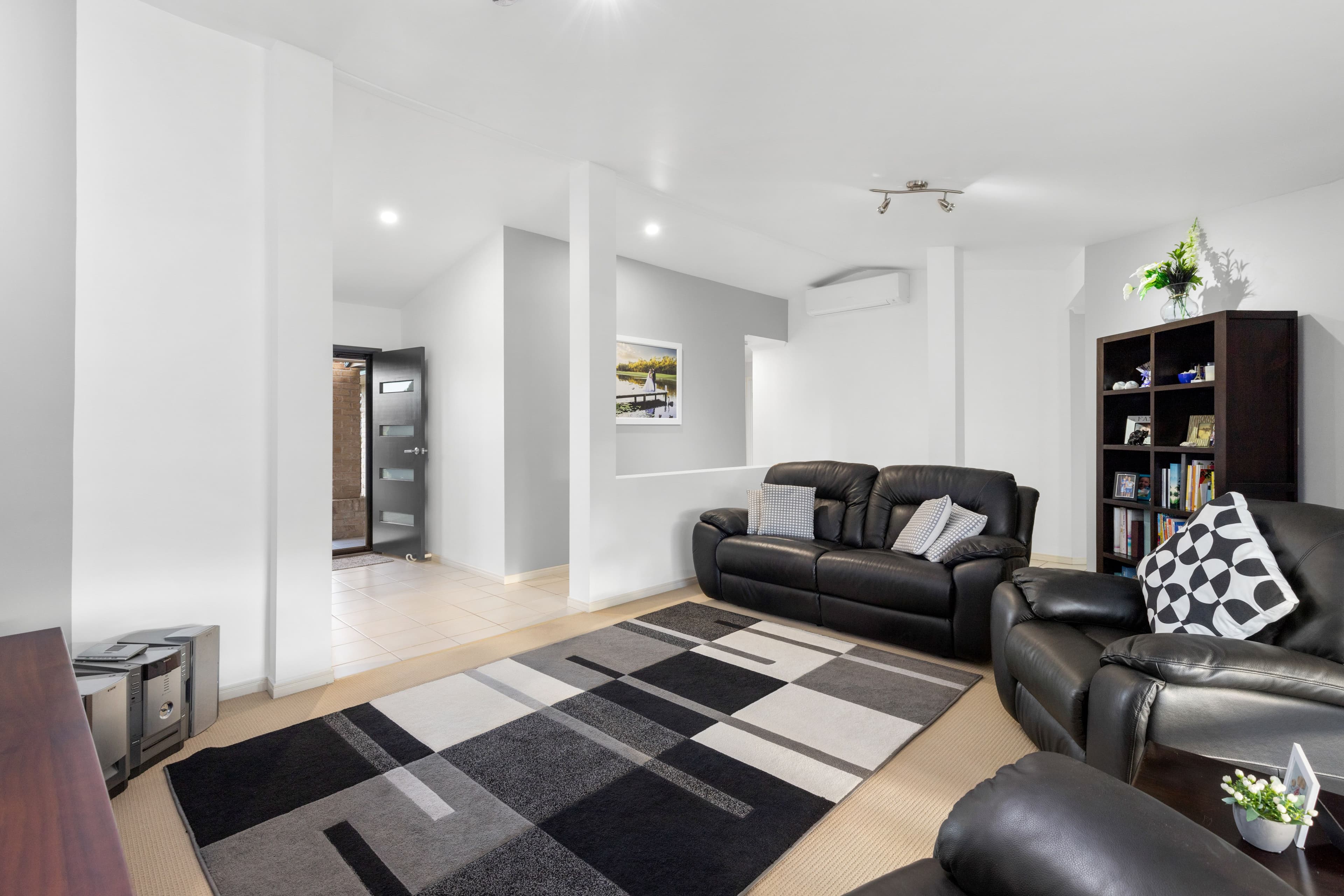 9 Anglia Place, Little Mountain QLD 4551, Little Mountain - Thumbnail 5