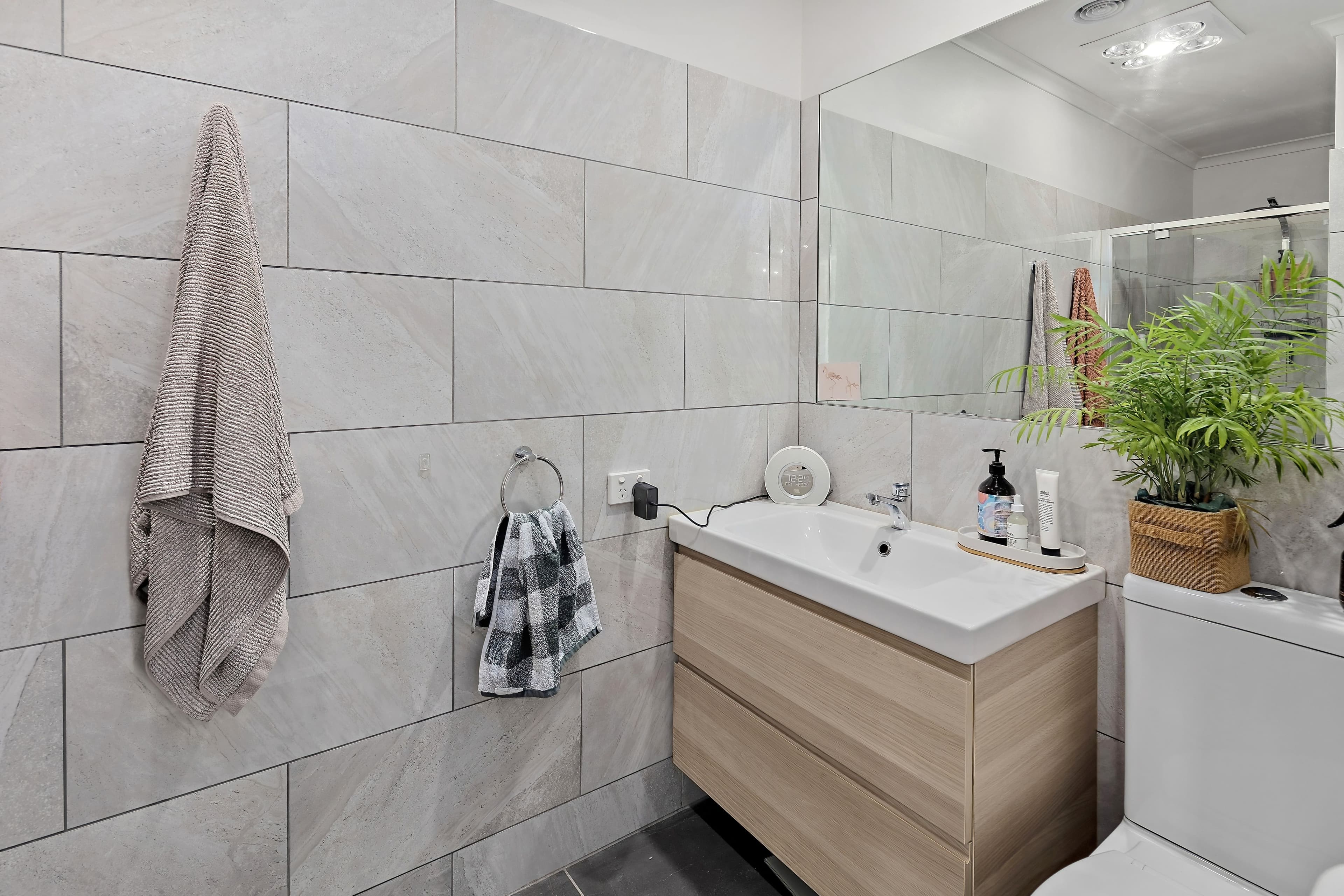 104 Casey Drive, Lalor VIC 3075, Lalor - Thumbnail 7