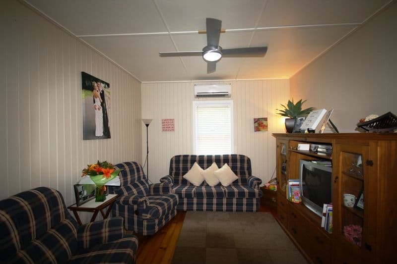 23 Wilson Street, Maryborough, QLD, 4650, Maryborough - Thumbnail 2