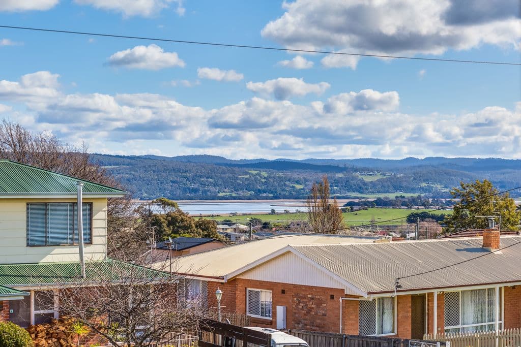4 Franmaree Road, NEWNHAM TAS 7248, Newnham - Thumbnail 2
