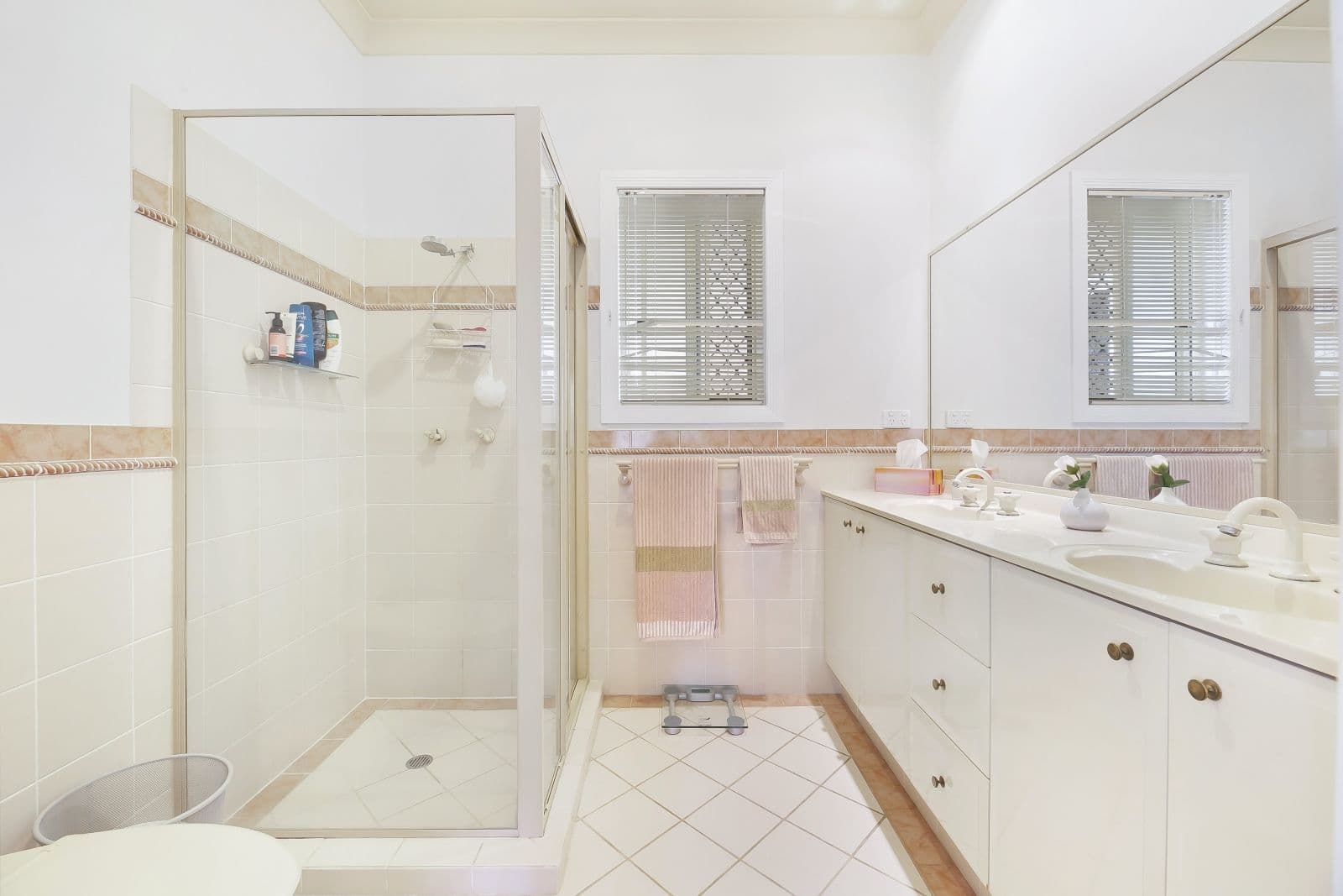 24 Dalloway Court, Arundel QLD 4214, Arundel - Thumbnail 7